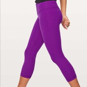 Lululemon Wunder Under Crop III